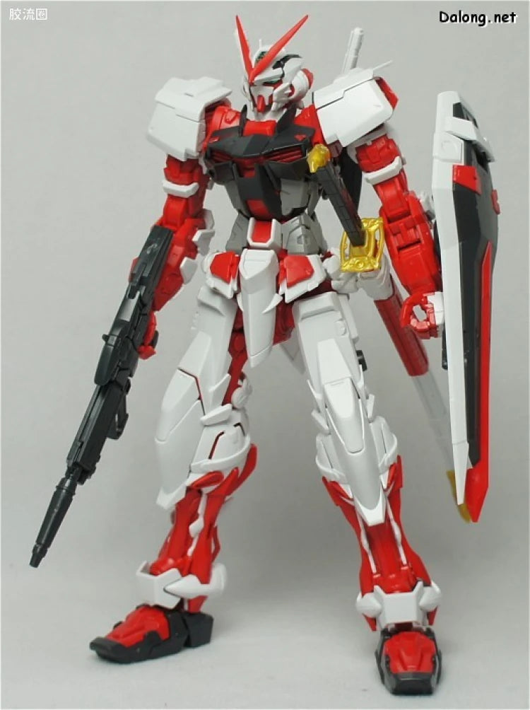 P-Bandai MG 1/100 Gundam Astray Red Frame