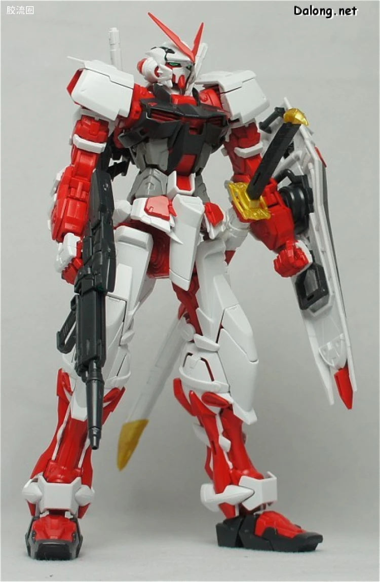 P-Bandai MG 1/100 Gundam Astray Red Frame