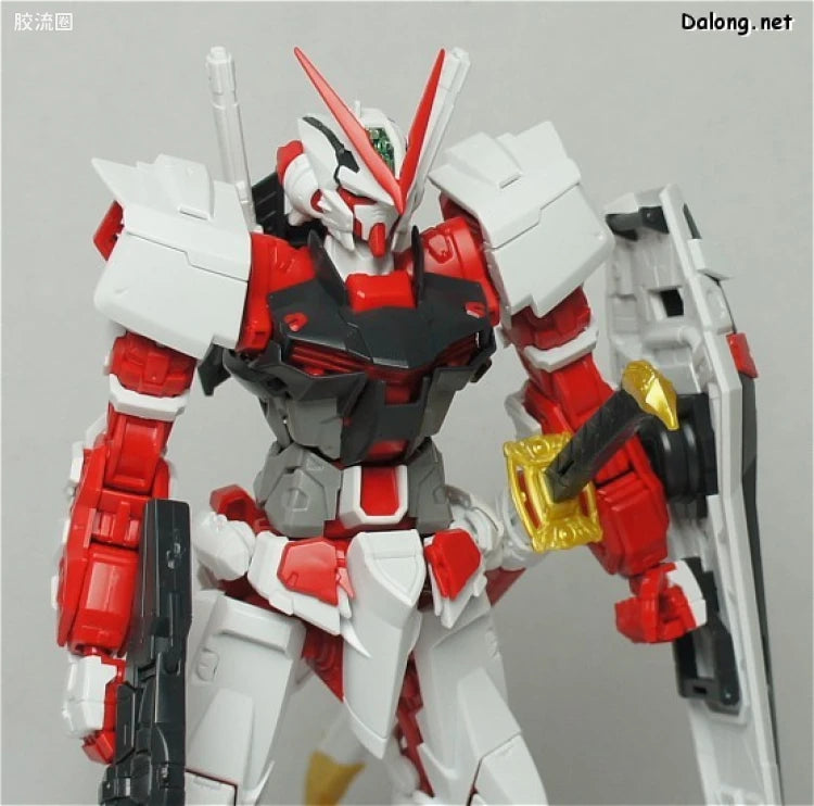 P-Bandai MG 1/100 Gundam Astray Red Frame