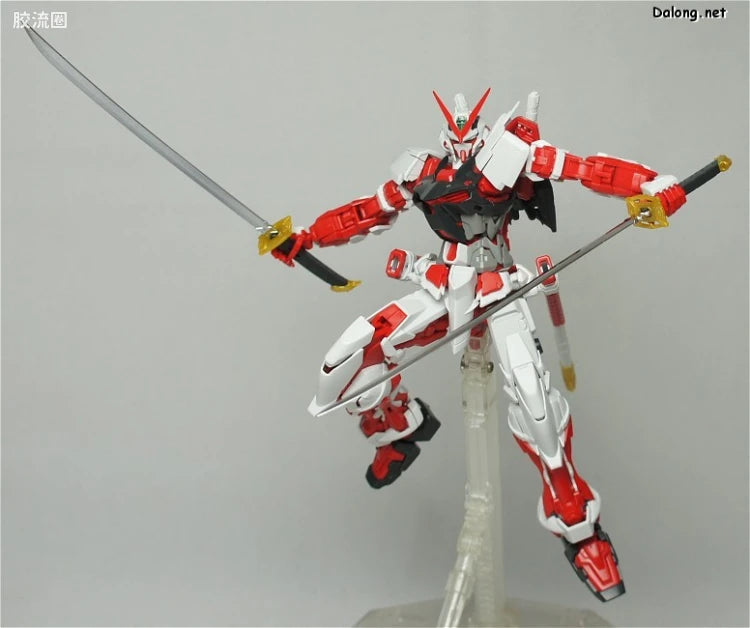 P-Bandai MG 1/100 Gundam Astray Red Frame