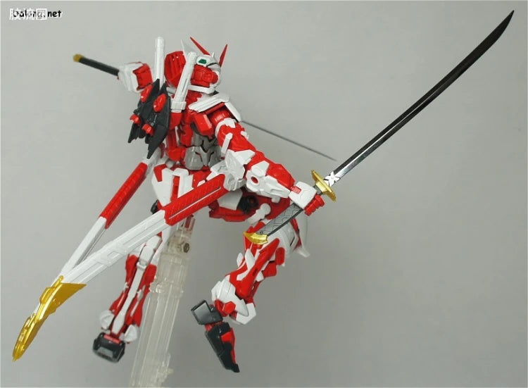 P-Bandai MG 1/100 Gundam Astray Red Frame