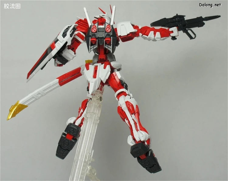 P-Bandai MG 1/100 Gundam Astray Red Frame
