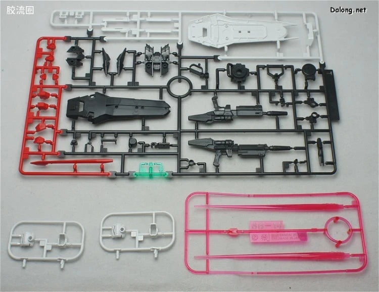 P-Bandai MG 1/100 Gundam Astray Red Frame