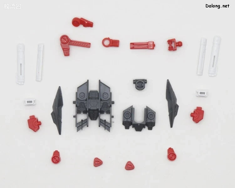 P-Bandai MG 1/100 Gundam Astray Red Frame