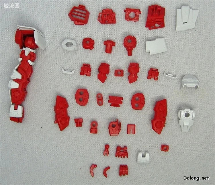 P-Bandai MG 1/100 Gundam Astray Red Frame
