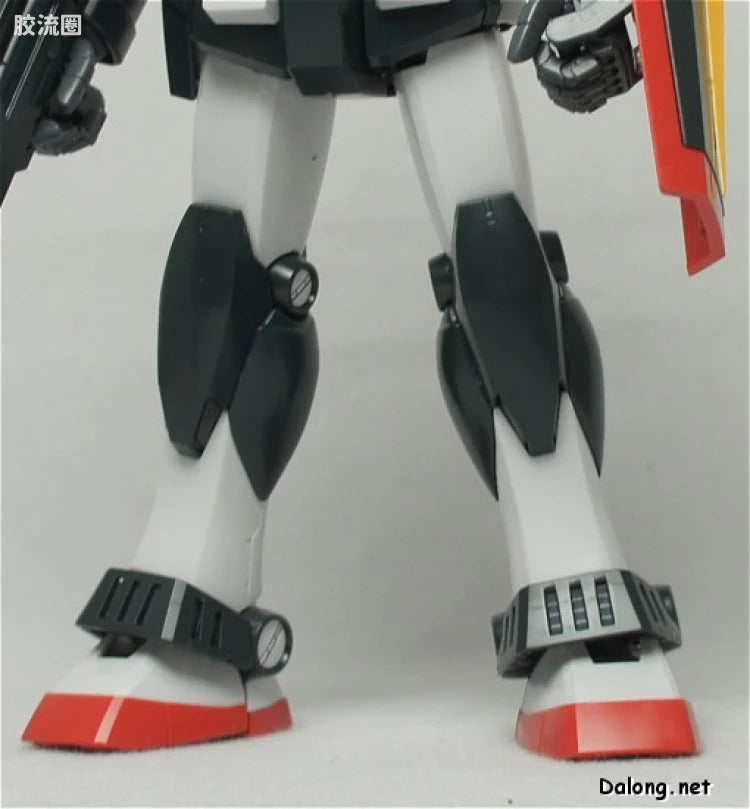 P-Bandai MG 1/100 RX-78-1 Prototype Gundam