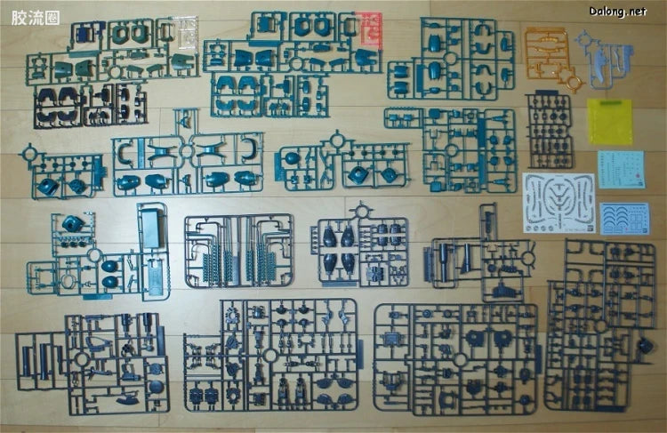 P-Bandai MG 1/100 MS-06F Zaku II (Dozle Zabi Use)