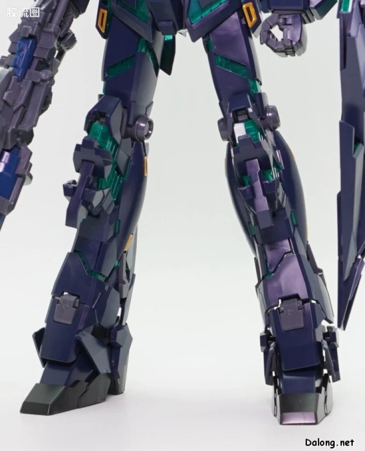 P-Bandai MG 1/100 Unicorn Gundam 02 Banshee Norn (Final Battle Ver.)