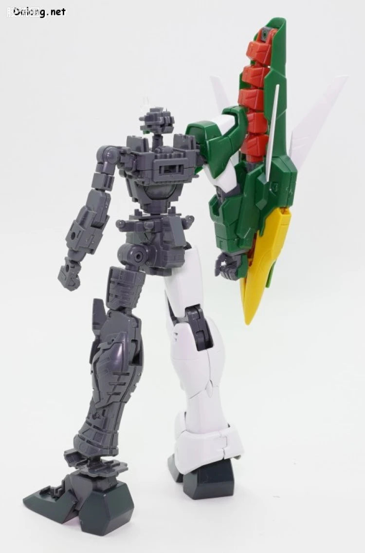 P-Bandai MG 1/100 Altron Gundam EW