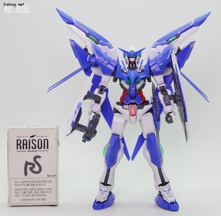 P-Bandai MG 1/100 Gundam Amazing Exia