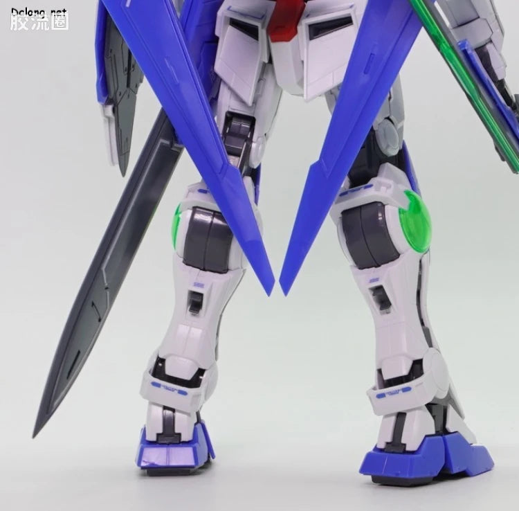 P-Bandai MG 1/100 Gundam Amazing Exia