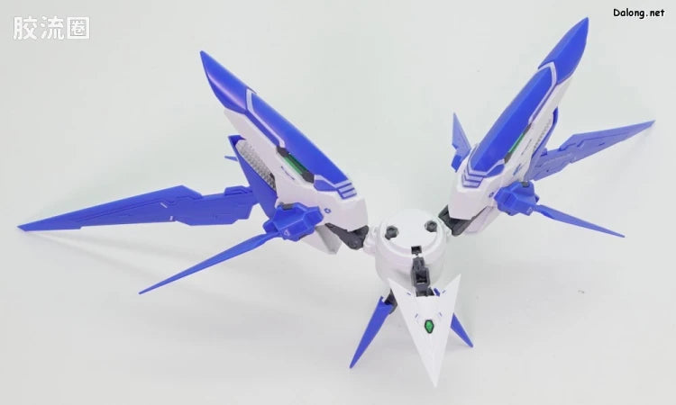 P-Bandai MG 1/100 Gundam Amazing Exia