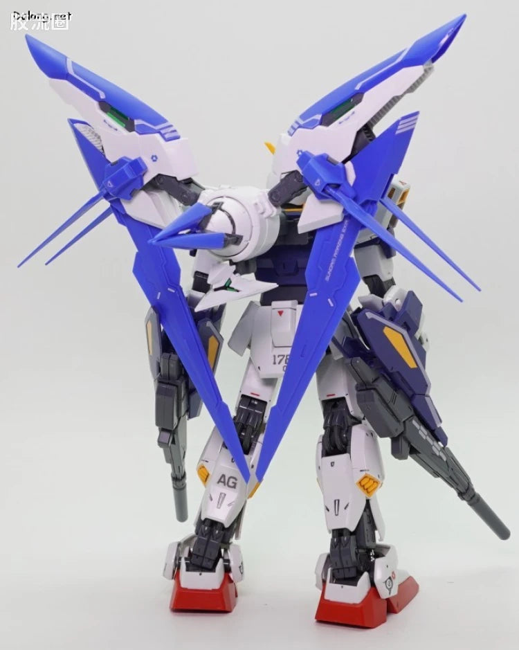 P-Bandai MG 1/100 Gundam Amazing Exia