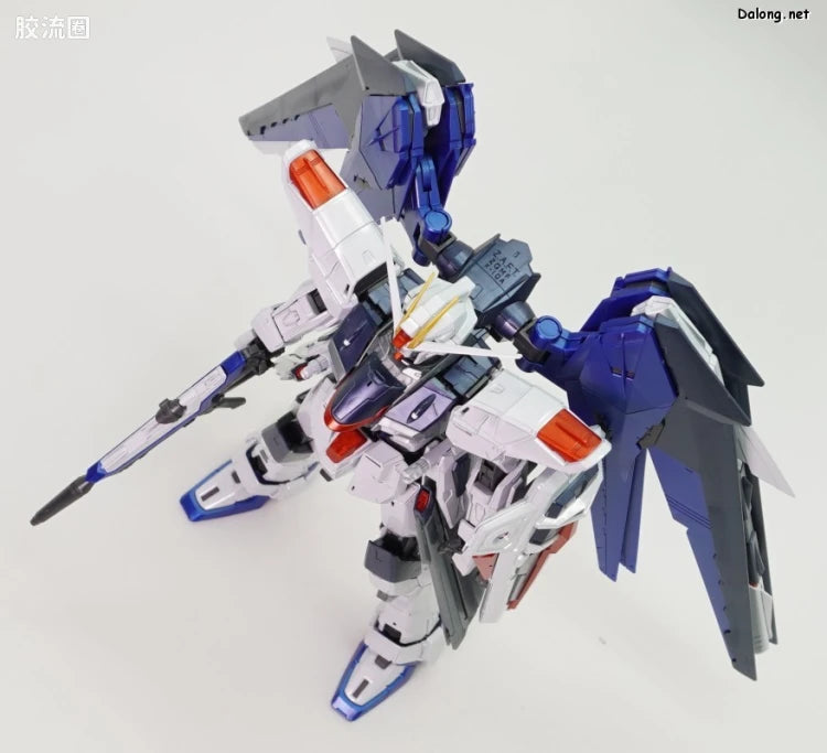 P-Bandai MG 1/100 Freedom Gundam Ver.2.0 Full Burst Mode (Special Coating Ver.)
