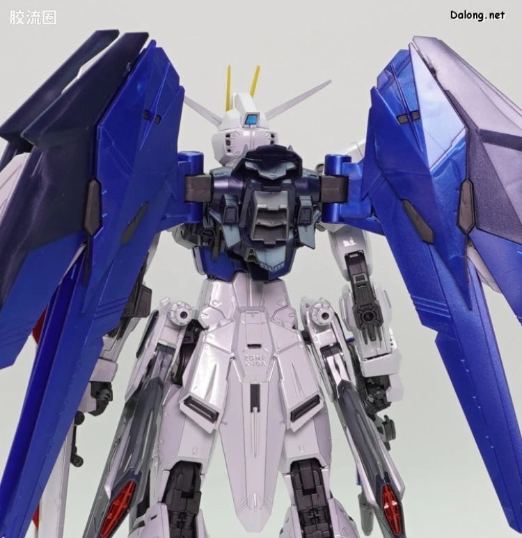 P-Bandai MG 1/100 Freedom Gundam Ver.2.0 Full Burst Mode (Special Coating Ver.)