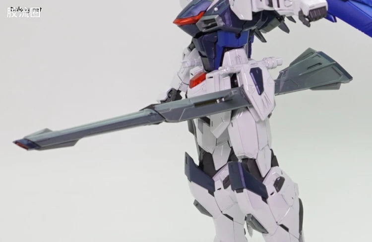 P-Bandai MG 1/100 Freedom Gundam Ver.2.0 Full Burst Mode (Special Coating Ver.)