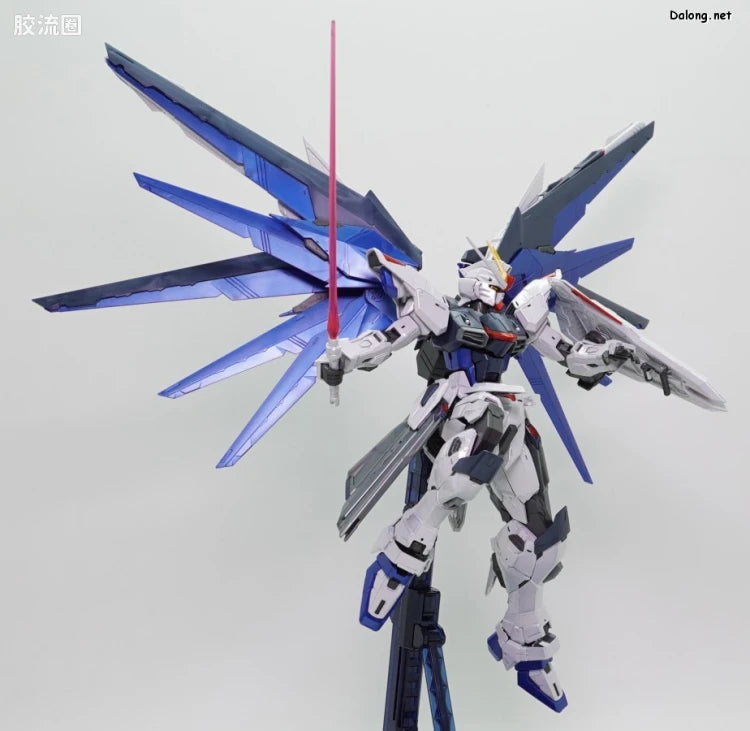 P-Bandai MG 1/100 Freedom Gundam Ver.2.0 Full Burst Mode (Special Coating Ver.)