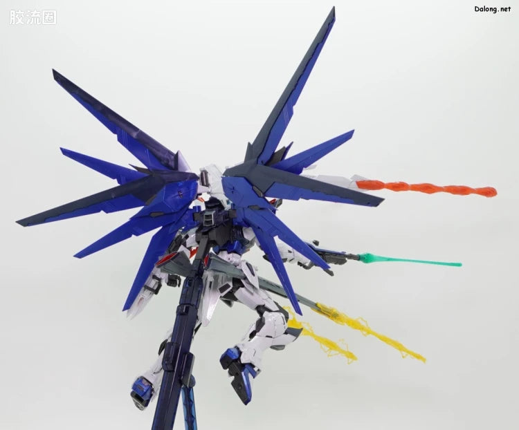 P-Bandai MG 1/100 Freedom Gundam Ver.2.0 Full Burst Mode (Special Coating Ver.)