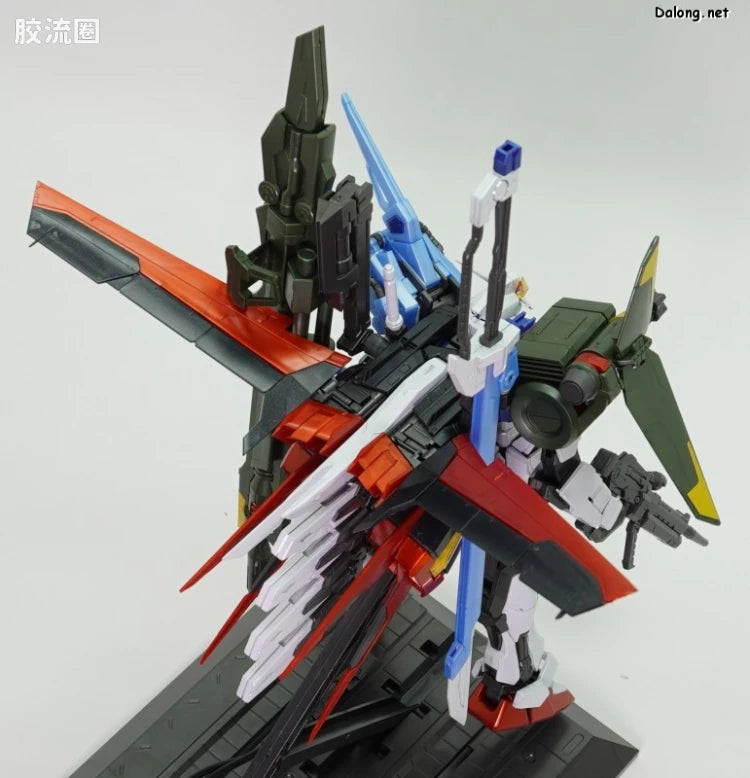 P-Bandai MG 1/100 GAT-X105+AQM/E-YM1 Perfect Strike Gundam (Special Coating Ver.)