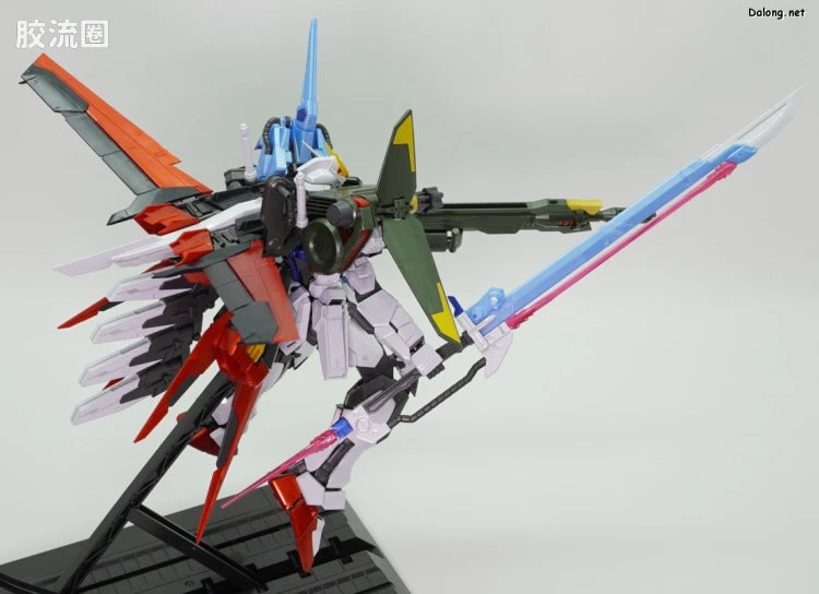 P-Bandai MG 1/100 GAT-X105+AQM/E-YM1 Perfect Strike Gundam (Special Coating Ver.)