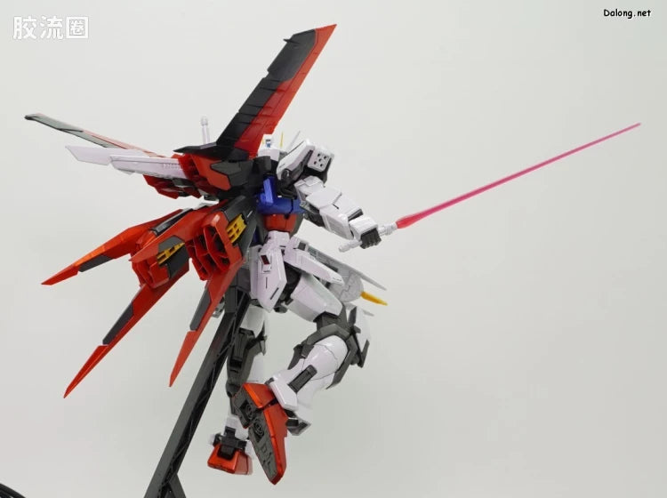 P-Bandai MG 1/100 GAT-X105+AQM/E-YM1 Perfect Strike Gundam (Special Coating Ver.)