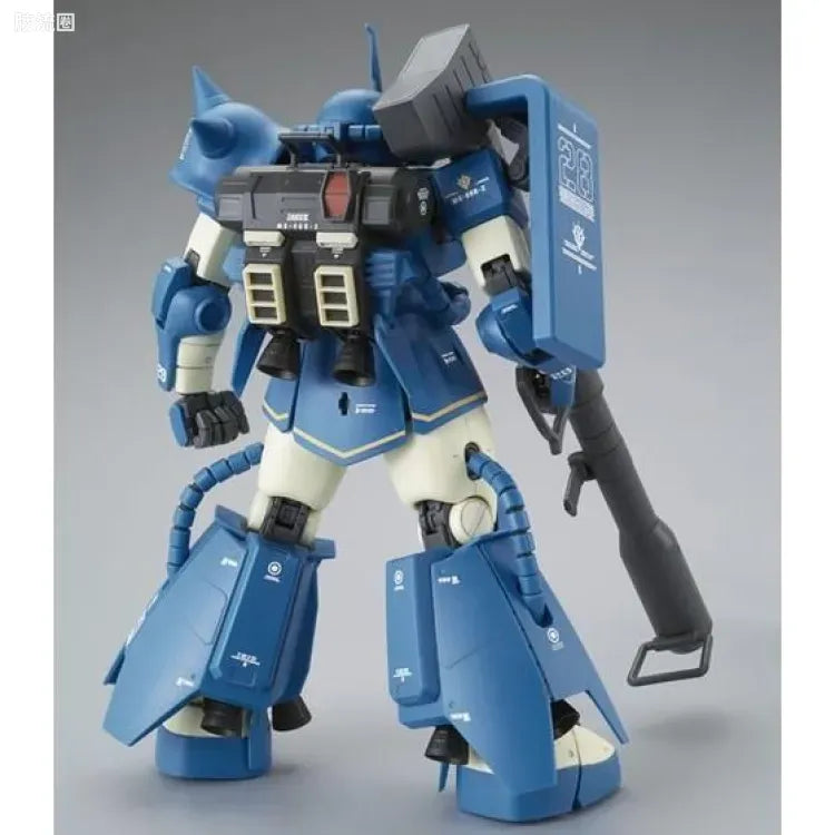 P-Bandai MG 1/100 MS-06R-2 Robert Gilliam's Zaku II