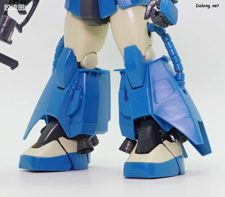 P-Bandai MG 1/100 MS-06R-2 Robert Gilliam's Zaku II
