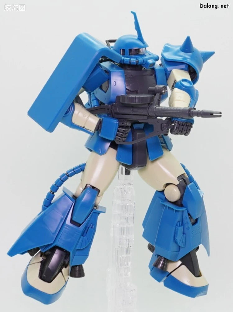 P-Bandai MG 1/100 MS-06R-2 Robert Gilliam's Zaku II
