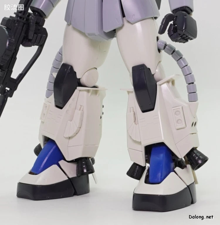 P-Bandai MG 1/100 MS-06R-1A Shin Matsunaga's Zaku II (Custom Type)