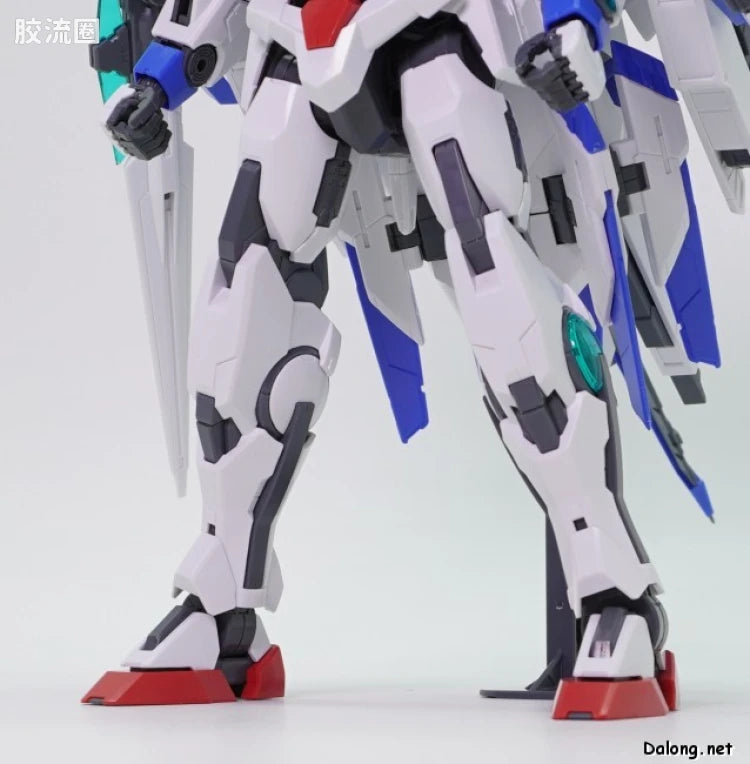 P-Bandai MG 1/100 GN-0000+GNR-010/XN 00 XN Raiser