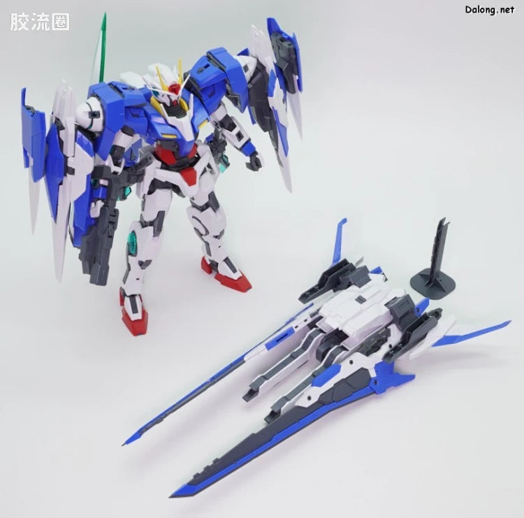 P-Bandai MG 1/100 GN-0000+GNR-010/XN 00 XN Raiser