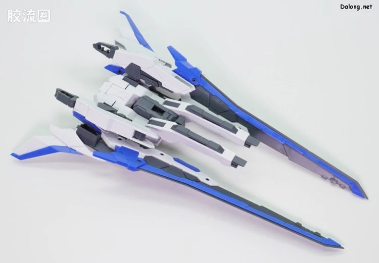 P-Bandai MG 1/100 GN-0000+GNR-010/XN 00 XN Raiser