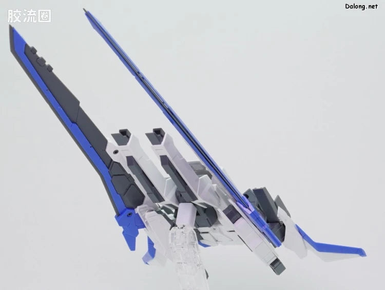 P-Bandai MG 1/100 GN-0000+GNR-010/XN 00 XN Raiser