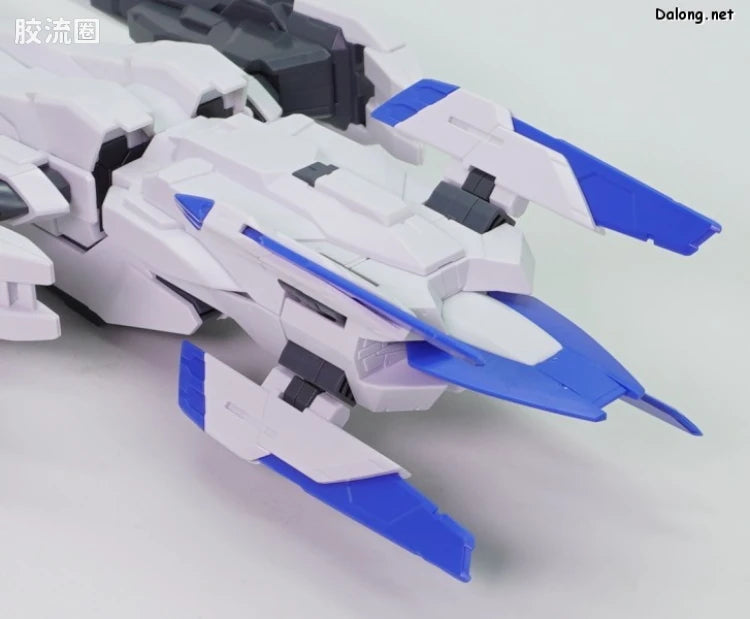 P-Bandai MG 1/100 GN-0000+GNR-010/XN 00 XN Raiser