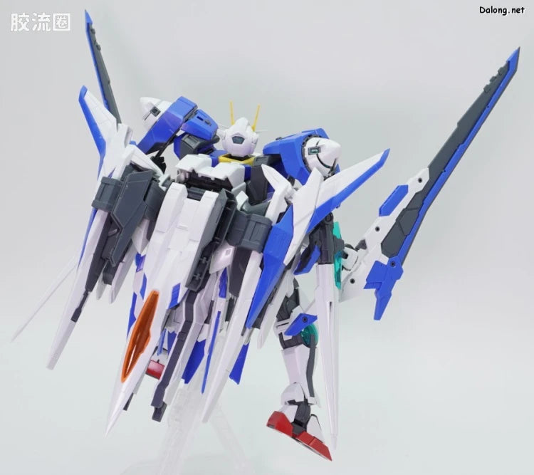 P-Bandai MG 1/100 GN-0000+GNR-010/XN 00 XN Raiser
