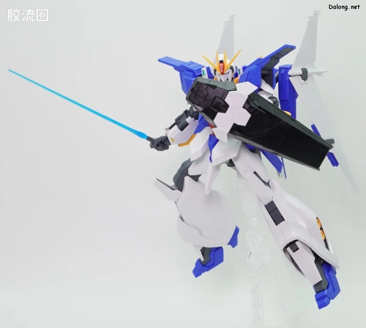 P-Bandai RE/100 1/100 Gundam Lindwurm