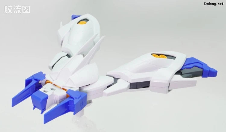 P-Bandai RE/100 1/100 Gundam Lindwurm