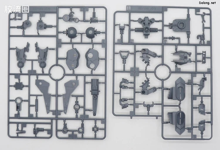 P-Bandai RE/100 1/100 Gundam Lindwurm