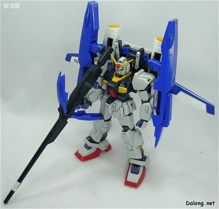 Bandai MG 1/100 FXA-05D/RX-178 Super Gundam