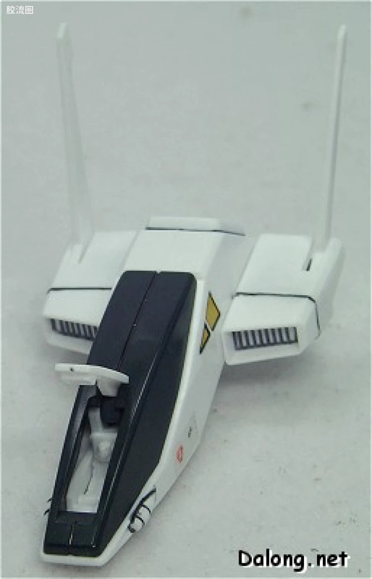 Bandai MG 1/100 FXA-05D/RX-178 Super Gundam