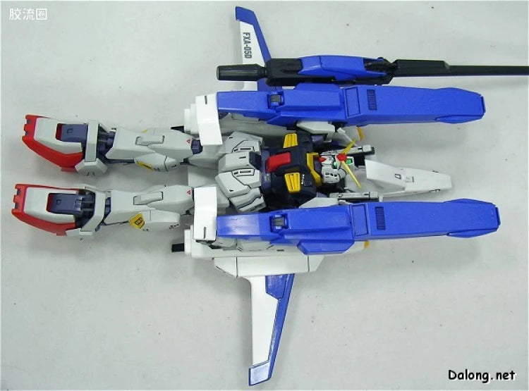 Bandai MG 1/100 FXA-05D/RX-178 Super Gundam