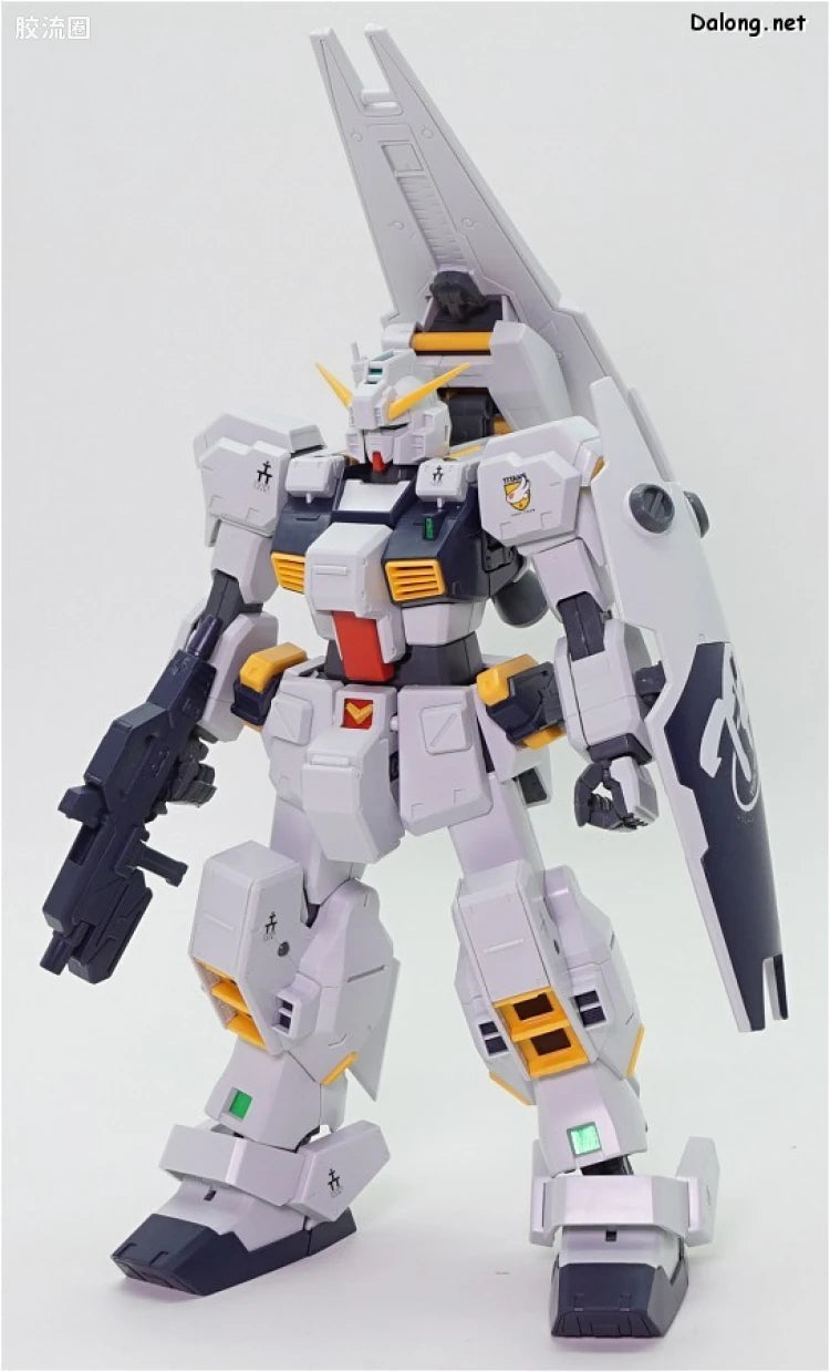 P-Bandai MG 1/100 RX-121-1 Gundam TR-1 [Hazel Custom]