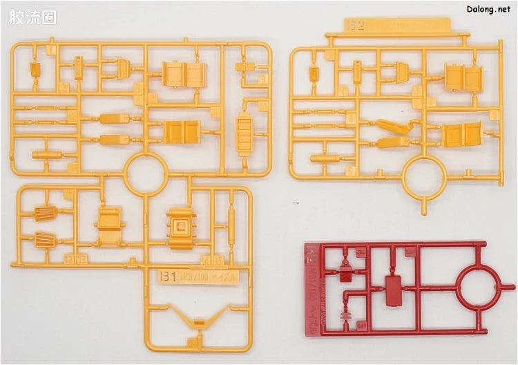 P-Bandai MG 1/100 RX-121-1 Gundam TR-1 [Hazel Custom]