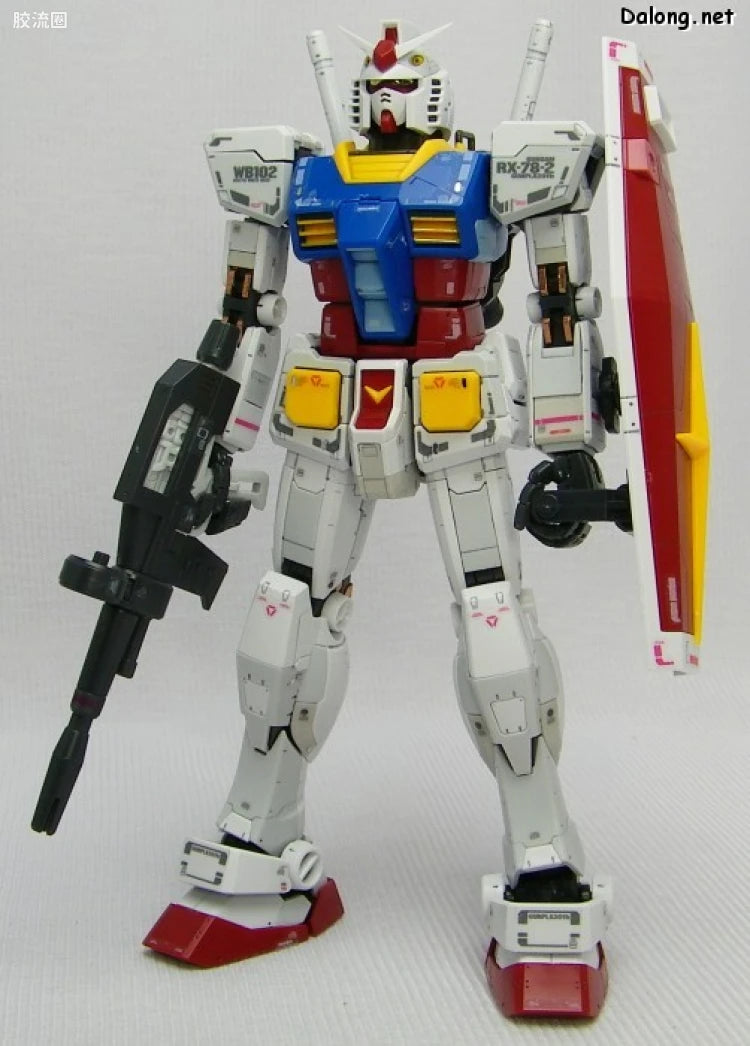 Bandai RG 1/144 RX-78-2 Gundam