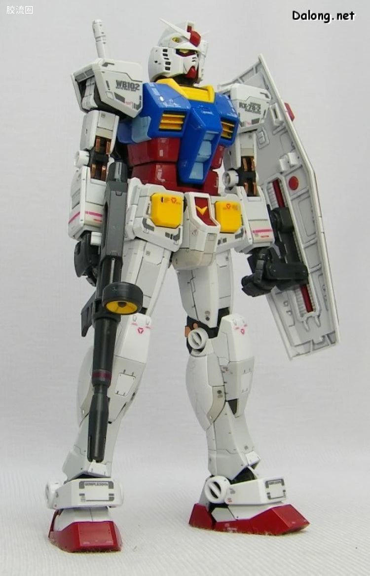 Bandai RG 1/144 RX-78-2 Gundam