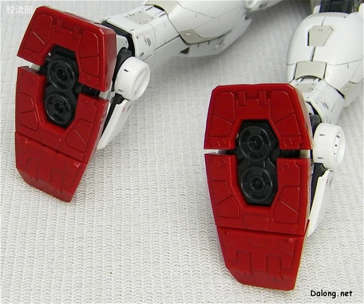 Bandai RG 1/144 RX-78-2 Gundam