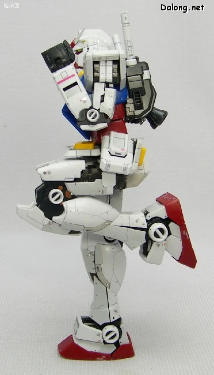 Bandai RG 1/144 RX-78-2 Gundam