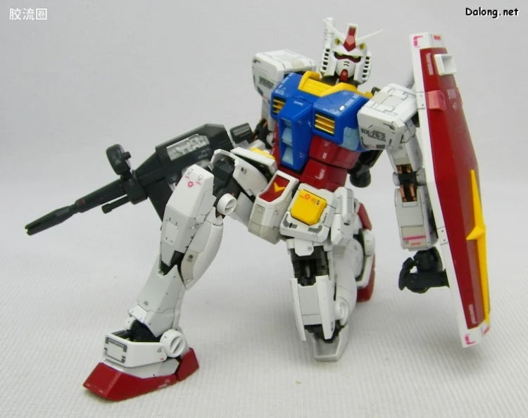 Bandai RG 1/144 RX-78-2 Gundam