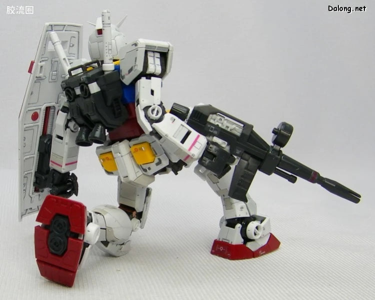 Bandai RG 1/144 RX-78-2 Gundam
