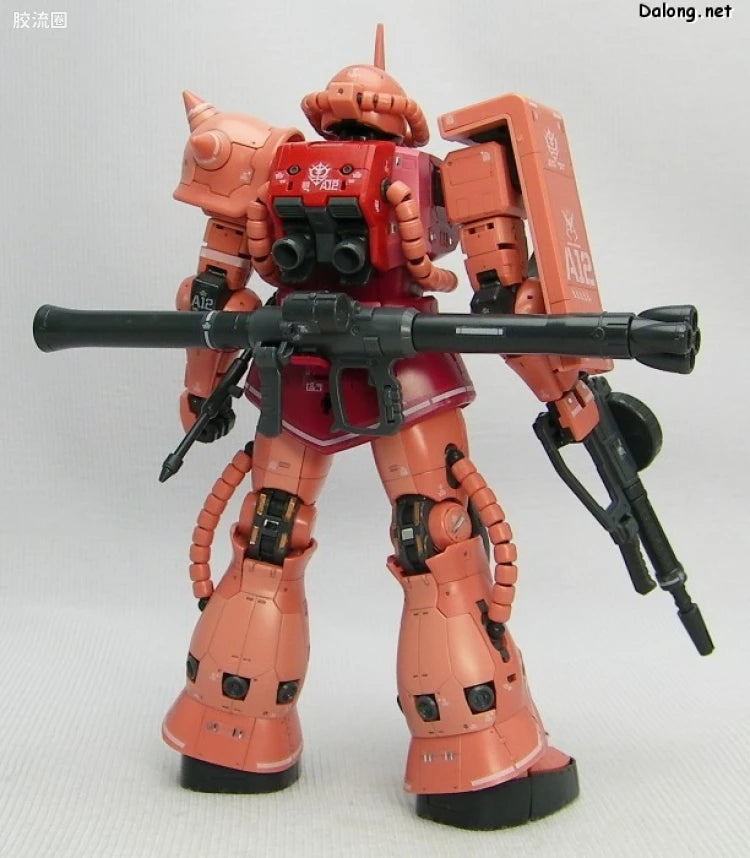 Bandai RG 1/144 MS-06S Zaku II Char's Custom